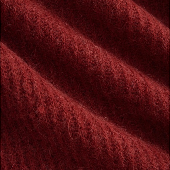 NWT Everlane Cocoon Crew in Alpaca - Picture 5 of 10